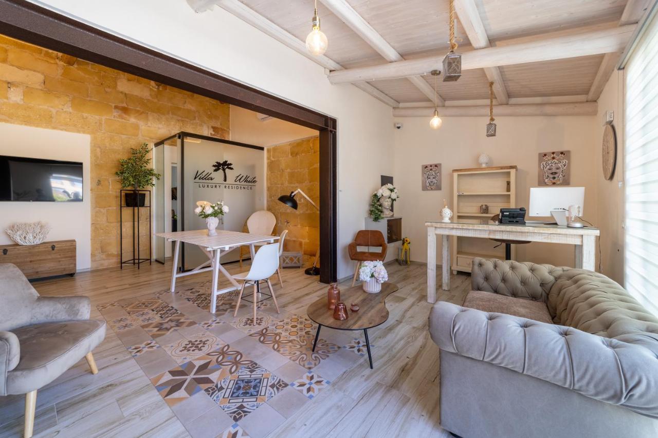 Villa White Luxury Residence 马尔萨拉 外观 照片